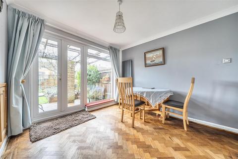 3 bedroom semi-detached house for sale, Abingdon Road, Maidstone