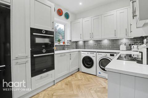 4 bedroom semi-detached house for sale, Cranley Road, Westcliff-On-Sea