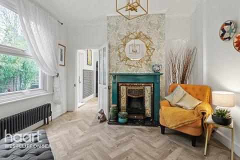 4 bedroom semi-detached house for sale, Cranley Road, Westcliff-On-Sea