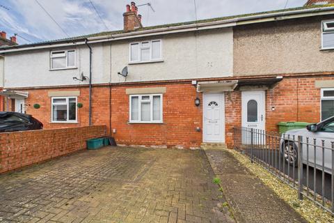3 bedroom terraced house to rent, Whaddon Avenue, Cheltenham, Glos, GL52