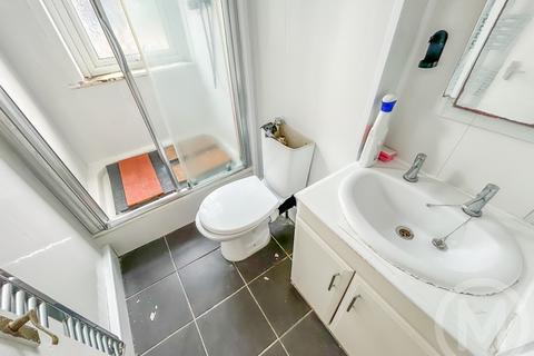 5 bedroom semi-detached house for sale, 45 Derbe Road, Lytham St. Annes, FY8 1NJ