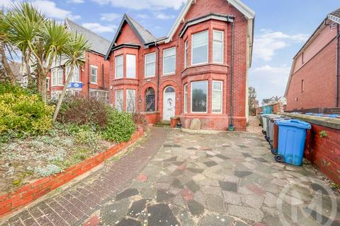 5 bedroom semi-detached house for sale, 45 Derbe Road, Lytham St. Annes