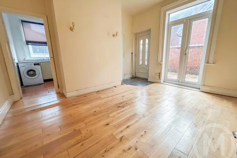 5 bedroom semi-detached house for sale, 45 Derbe Road, Lytham St. Annes