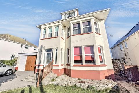6 bedroom detached house for sale, Southbourne
