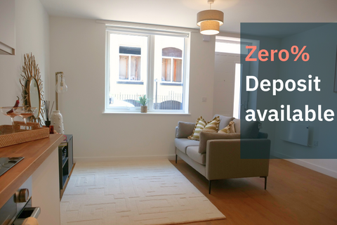 1 bedroom apartment to rent, at Deansgate Gardens, Central Street BL1