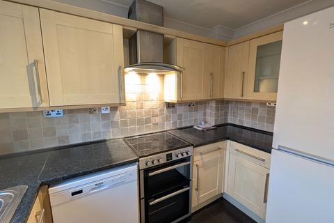 2 bedroom terraced house to rent, Trenchard Way, Chickerell, Weymouth