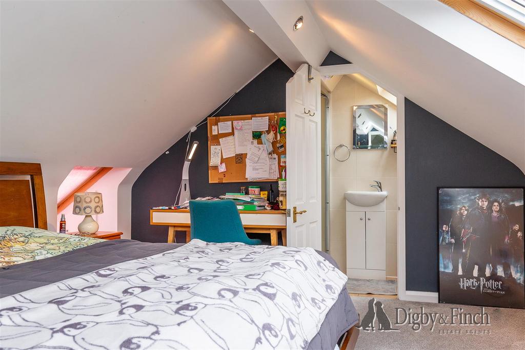 Elterwater Drive, Gamston, NG2 6 PX