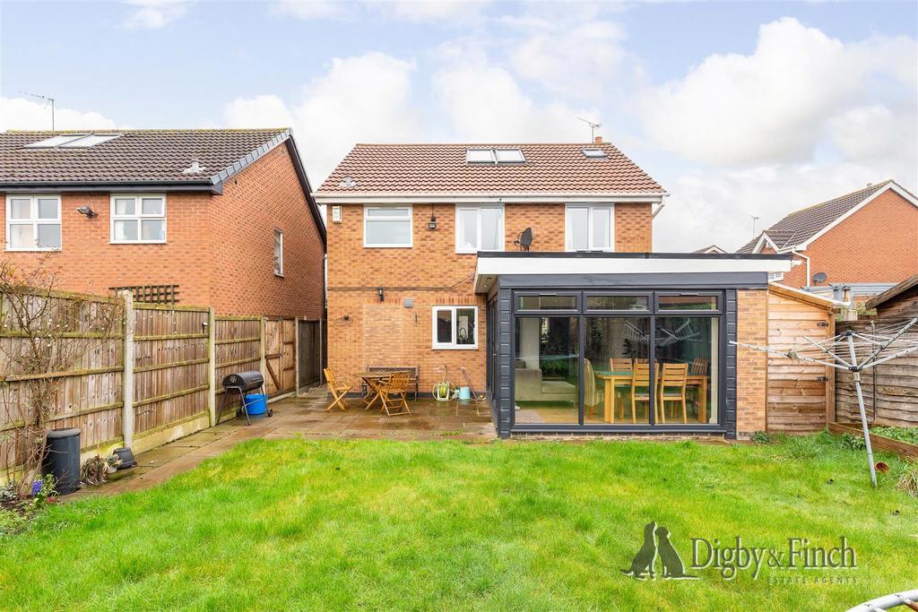 Elterwater Drive, Gamston, NG2 6 PX