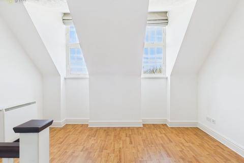 1 bedroom flat to rent, Kensington Drive, Tamworth B79