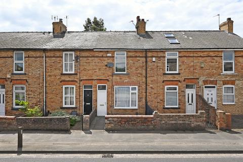 2 bedroom terraced house to rent, Gale Lane, Acomb, York, YO24