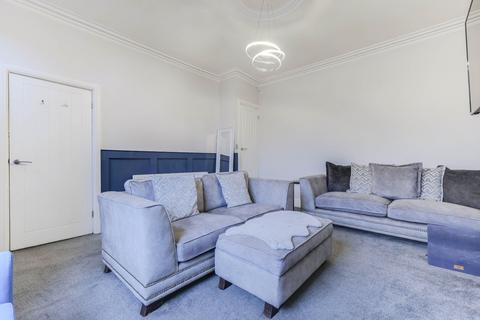 2 bedroom terraced house for sale, New Street, Idle, Bradford, West Yorkshire, BD10