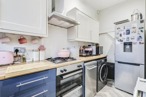 2 bedroom terraced house for sale, New Street, Idle, Bradford, West Yorkshire, BD10
