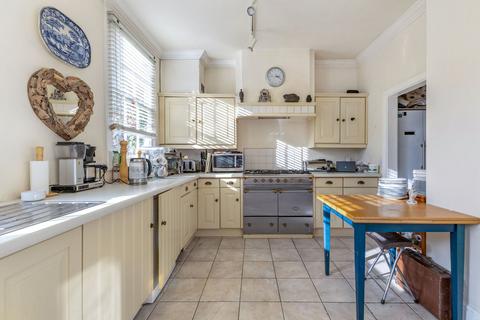 4 bedroom house for sale, Kings Road, Windsor