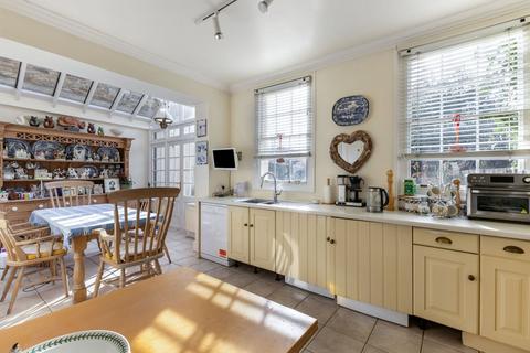4 bedroom house for sale, Kings Road, Windsor
