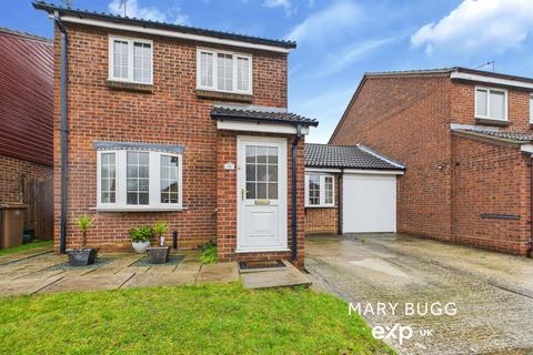 3 bedroom link detached house for sale, Bouchers Mead, Chelmsford CM1