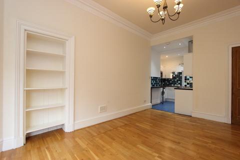 2 bedroom flat to rent, Battlefield Gardens, Battlefield, Glasgow, G42