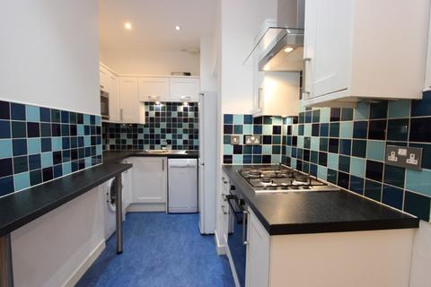 2 bedroom flat to rent, Battlefield Gardens, Battlefield, Glasgow, G42