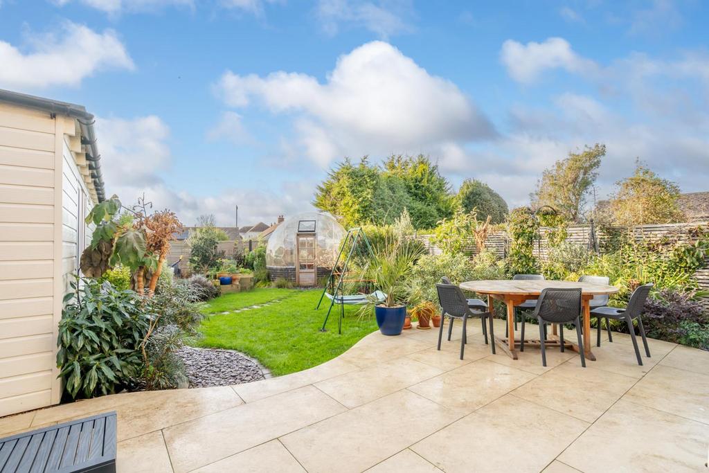 Rear Garden.jpg