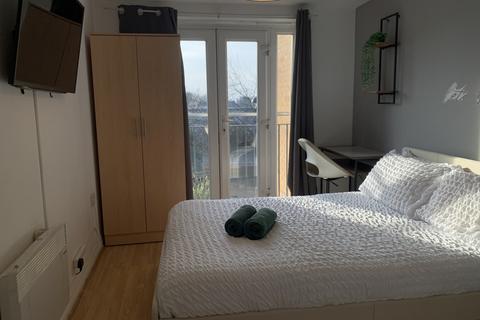 2 bedroom apartment to rent, Fusion 3, 14 Middlewood Street, Salford, M5