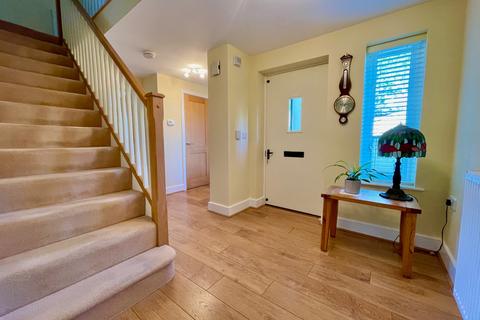 5 bedroom detached house for sale, HARMANS CROSS