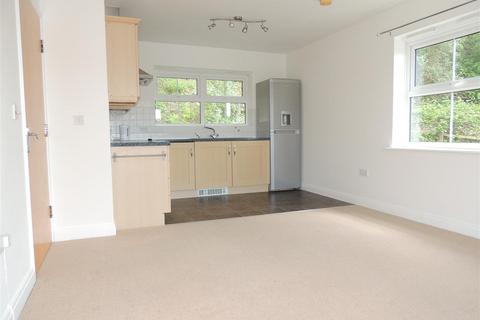 2 bedroom apartment to rent, Bull Lane, Bristol