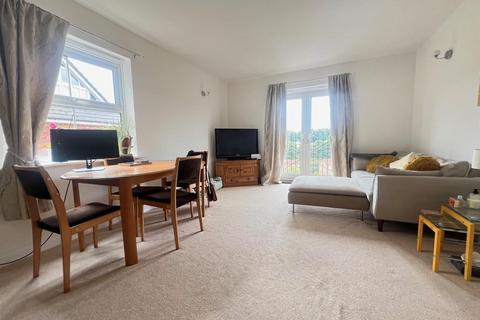 2 bedroom apartment to rent, Bull Lane, Bristol
