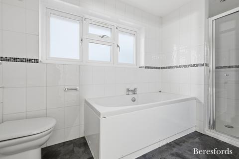 5 bedroom detached house for sale, Holt Drive, Wickham Bishops, CM8