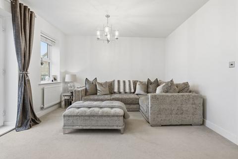 undefined, School Avenue, Basildon SS15