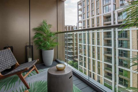 3 bedroom apartment to rent, Radley House, London, SW11