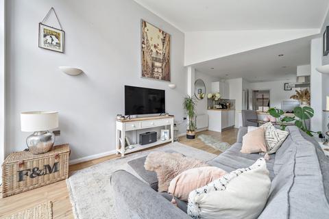 2 bedroom semi-detached house for sale, North Drive, Littleton, SO22