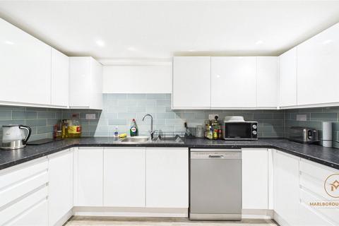 3 bedroom property to rent, Carnarvon Road, South Woodford, London, E18