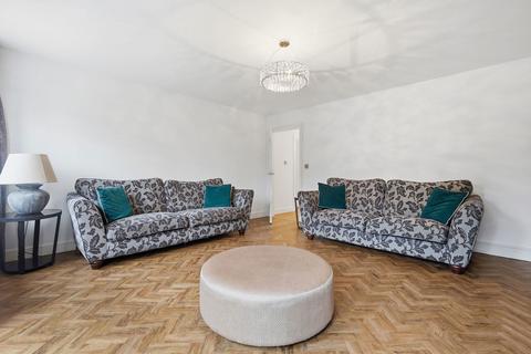 5 bedroom detached house for sale, Stamford Drive, Basildon SS15