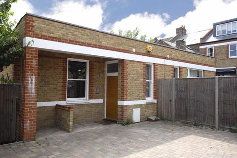 undefined, Lessing Street, London SE23