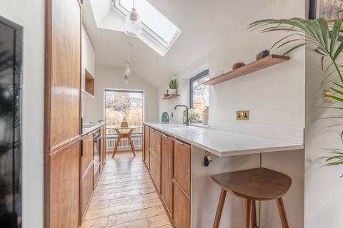 2 bedroom terraced house for sale, Datchet Place, Datchet SL3