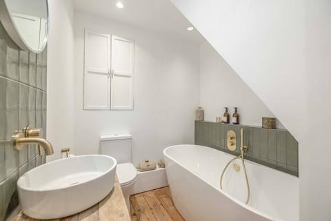 2 bedroom terraced house for sale, Datchet Place, Datchet SL3