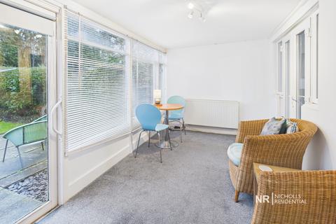 2 bedroom bungalow for sale, Cheshire Gardens, Chessington, Surrey. KT9