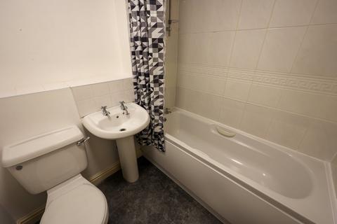 2 bedroom terraced house to rent, Pentillie Gardens, ST AUSTELL, PL25