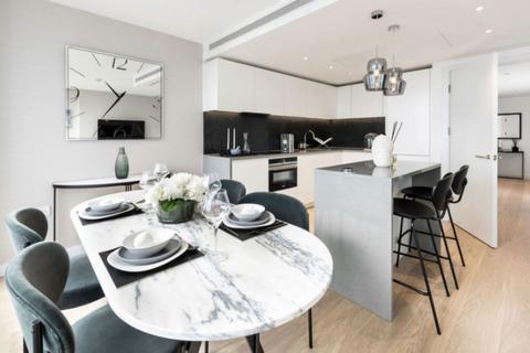 2 bedroom apartment to rent, Landmark Pinnacle, London, E14