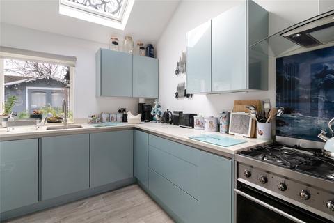 3 bedroom semi-detached house for sale, Deer Park Close, New Milton, Hampshire, BH25