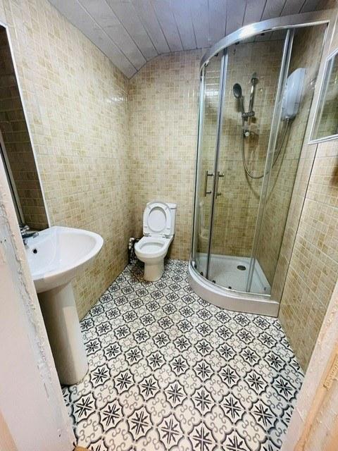 158 D  2 Bedroom flat