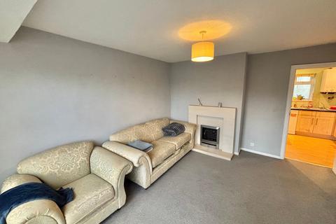 3 bedroom semi-detached house to rent, Galmington Drive, Taunton, TA1