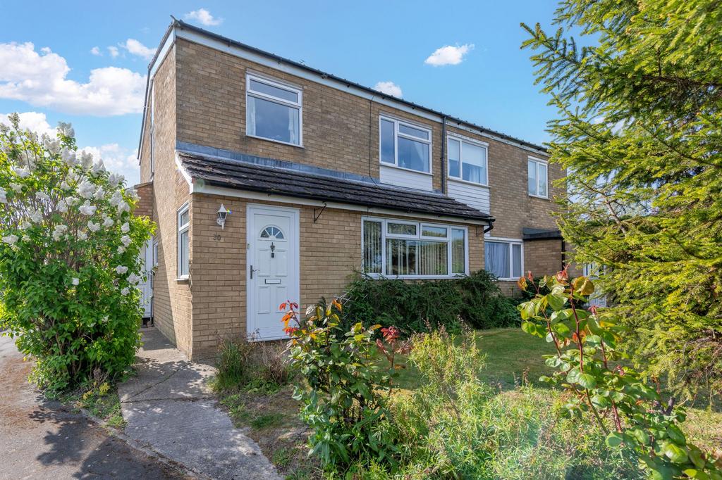 3 bedroom semi-detached house for sale