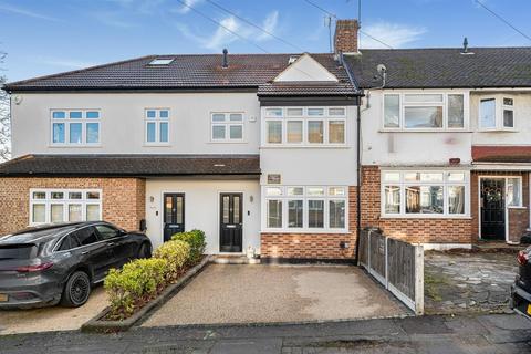 4 bedroom terraced house for sale, Elm Close, Buckhurst Hill