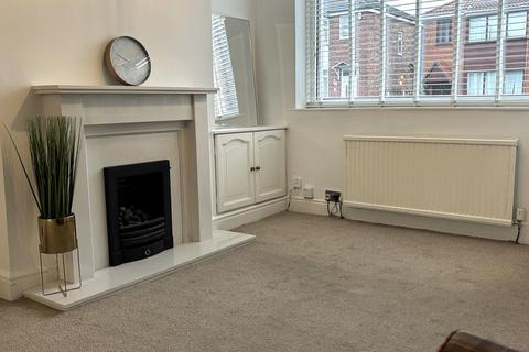 3 bedroom semi-detached house for sale, Lynn Drive, Droylsden