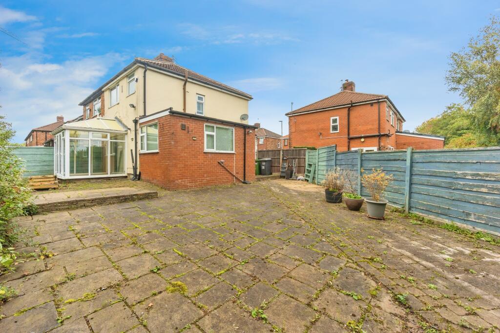 36 lynn rear.jpeg