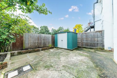 3 bedroom maisonette for sale, Southcroft Road, London SW16