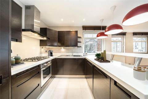 2 bedroom flat to rent, Kildare Court, London W2