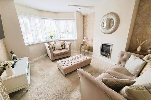 3 bedroom semi-detached house for sale, Homecroft Road, Yardley, Birmingham