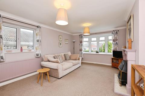 3 bedroom bungalow for sale, Hawthorne Avenue, Sheffield S25