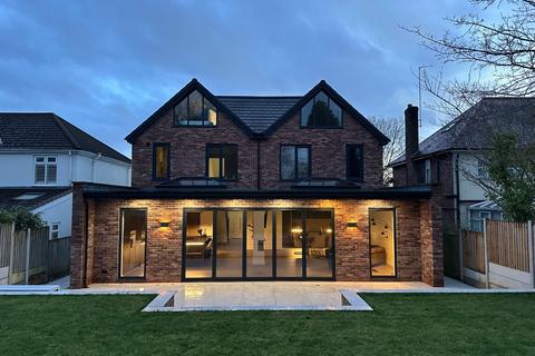 undefined, Mainway, Alkrington, Manchester